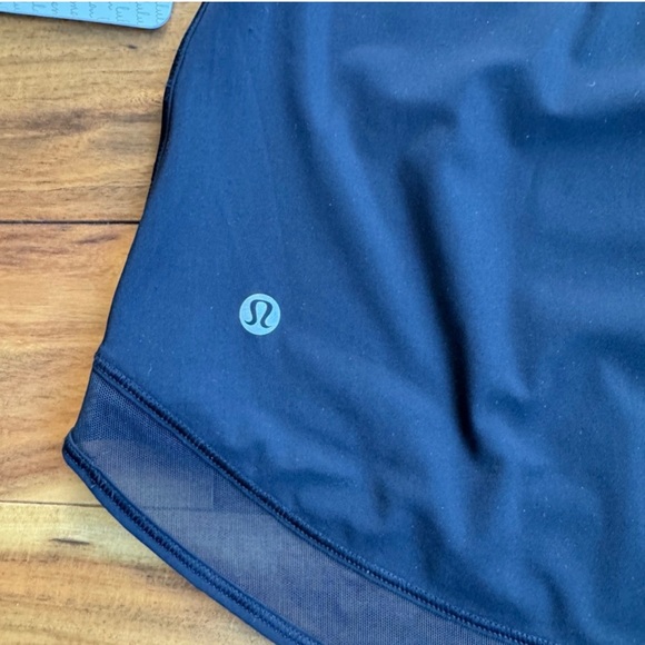 Lululemon Mix and Mesh Athletic Tank Top Black Color Size 6 - Picture 4 of 5